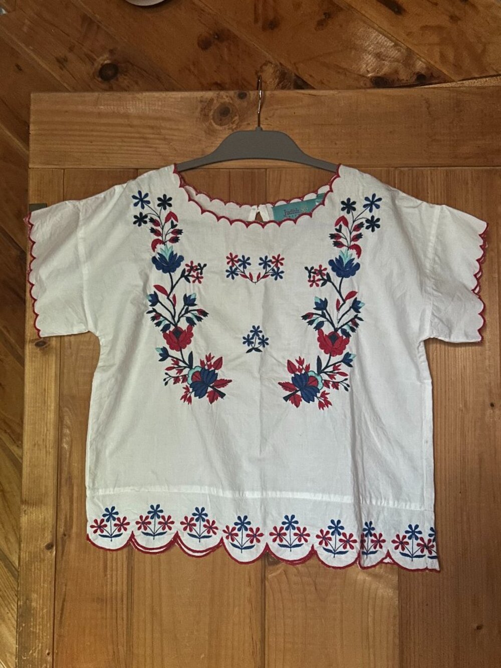 Embroidered white cotton blouse (Size S) - Like New